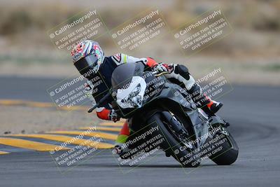 media/Jan-14-2023-SoCal Trackdays (Sat) [[497694156f]]/Turn 16 (210pm)/